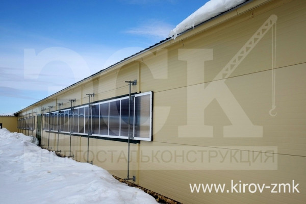 Коровник с доильно-молочным блоком